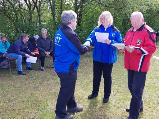 Gaumeisterschaft in trockenen Tuechern