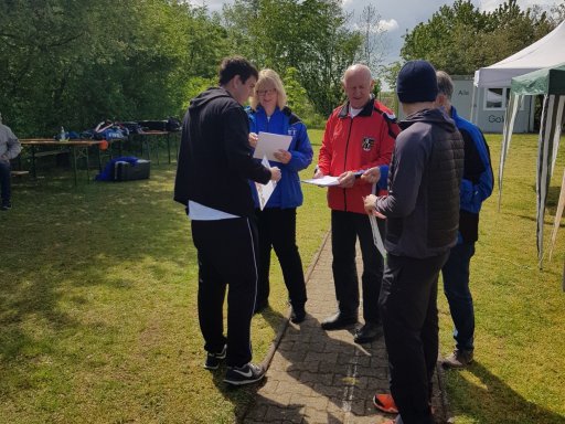 Gaumeisterschaft in trockenen Tuechern